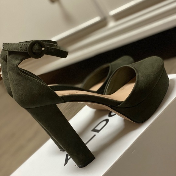 Dark green heels